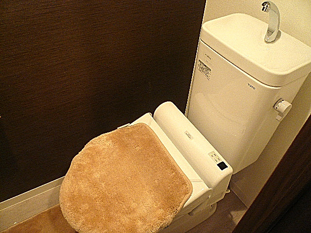 ウォシュレット付トイレ