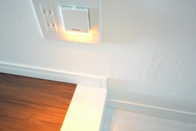 馬事公苑前ハイム2号棟　照明