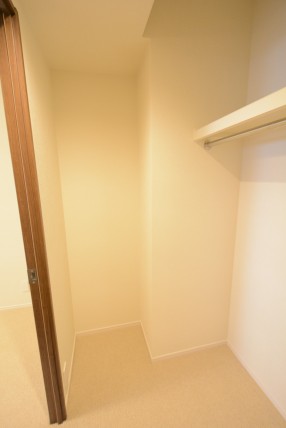 パークハイム中野坂上 洋室1