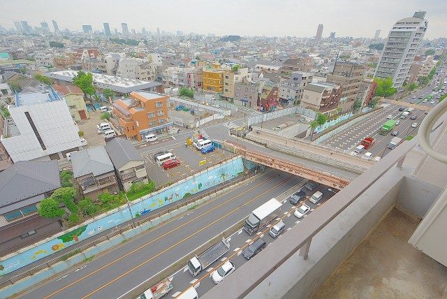 ハヤマビル サンルーム ハヤマビル サンルーム