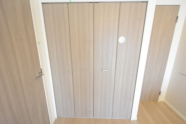 ハヤマビル 洋室②