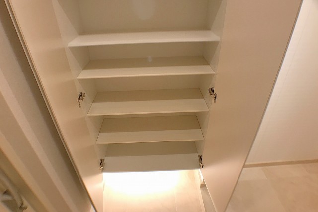 築地永谷タウンプラザ 玄関