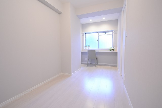 秀和若林レジデンス 洋室5.8