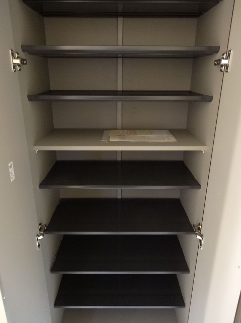 ライオンズマンション原宿　シューズＢＯＸ