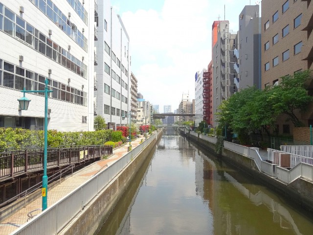 グランドパレス田町　周辺