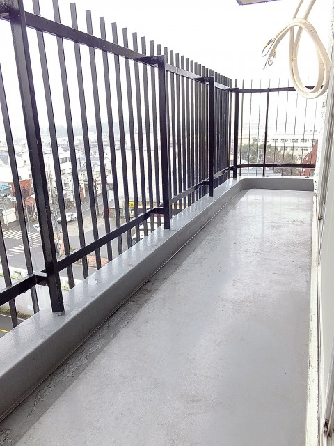 秀和若林レジデンス　洋室1