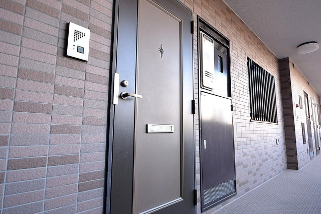 渋谷アムフラット　玄関扉