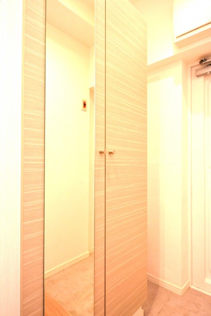 目黒グレース　シューズボックス