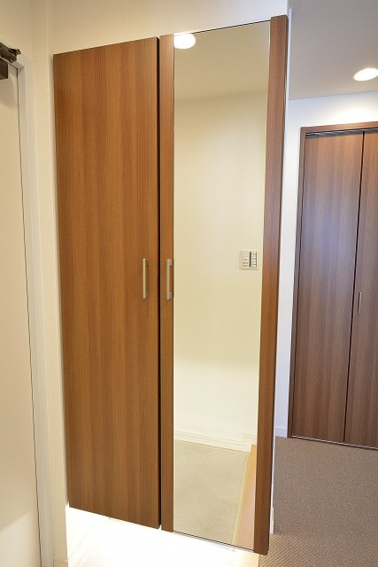 高輪パークホームズ　下足入