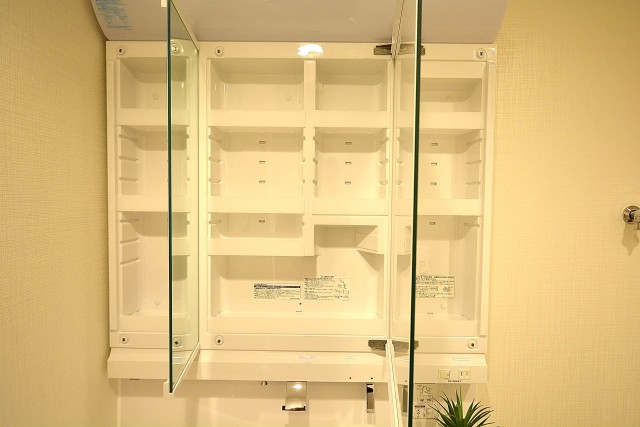 エクセルシオール西新宿　洗面台