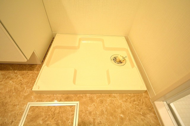 エクセルシオール西新宿　洗濯パン