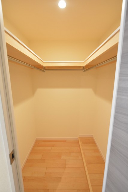 ストークビル赤坂　ウォークインクローゼット601