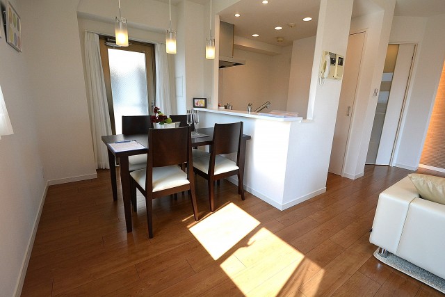 エクセルシオール西新宿　ＬＤＫ