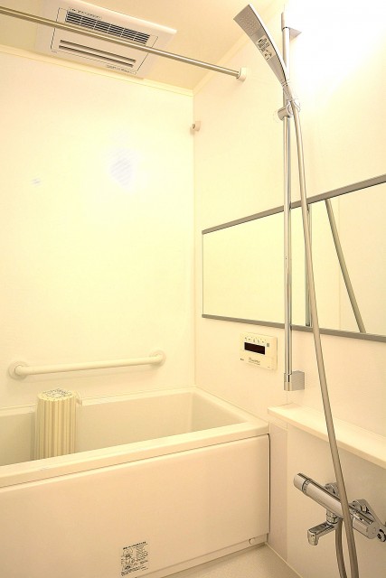 築地永谷タウンプラザ　浴室