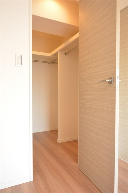 目黒グレース　洋室収納