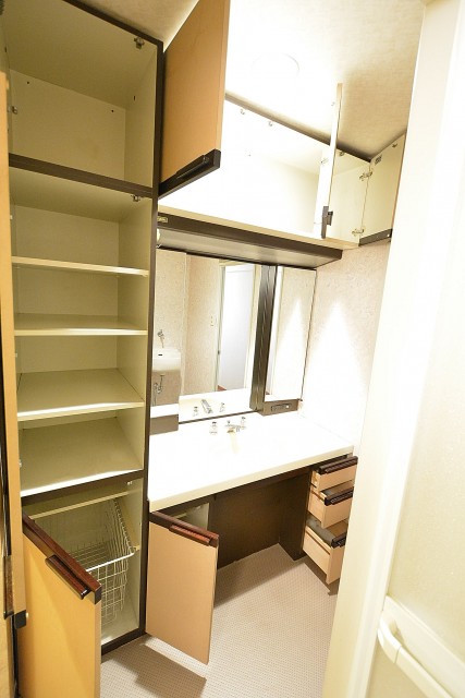 ヴェラハイツ浜町　洗面台