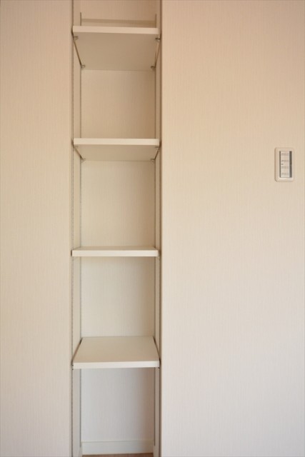 目黒グレース　洋室収納