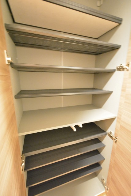 ストークビル赤坂　シューズボックス収納602