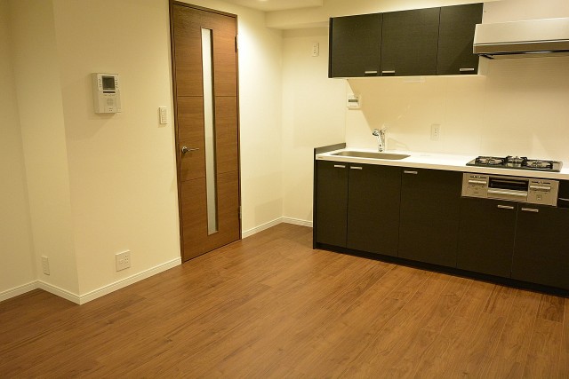 東急ドエルアルス早稲田　リビングダイニングキッチン