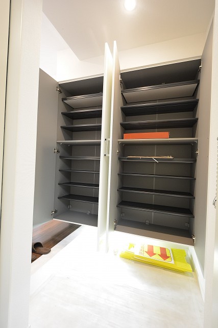 第二代々木上原シティハウス　シューズＢＯＸ