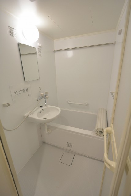 ストークビル赤坂　バスルーム内部602