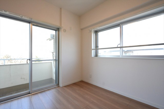 目黒グレース　4.1帖洋室