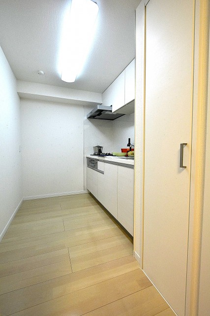 トーカンマンション元代々木　独立キッチン