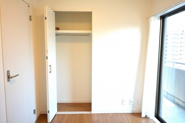 エクセルシオール西新宿　洋室①