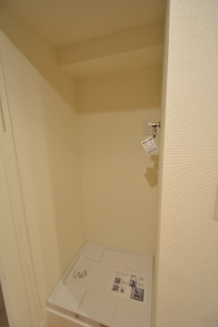 ストークビル赤坂　洗濯機置場602