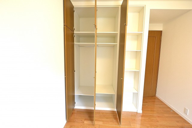 クリオ砧公園1番館　洋室2