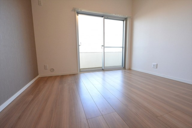 目黒グレース　6帖洋室