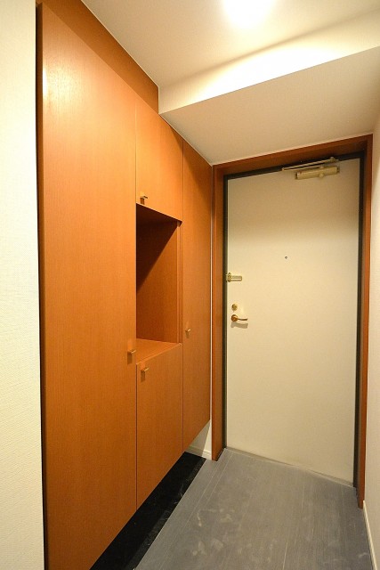 クレストフォルム蒲田　シューズBOX