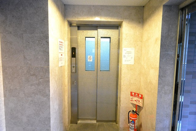 渋谷アムフラット　エントランス