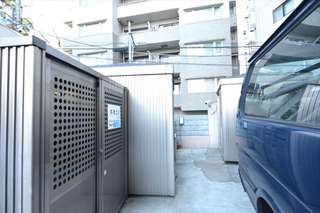 目黒グレース　ゴミ捨て場