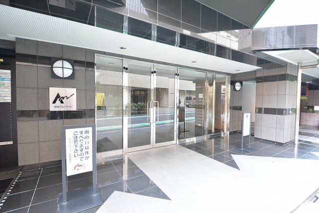 渋谷アムフラット　エントランス