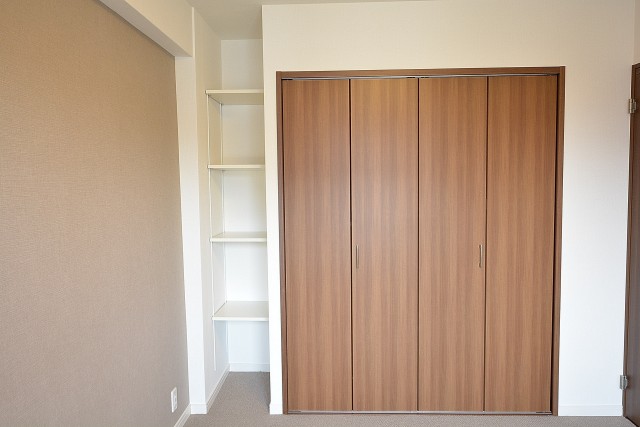 高輪パークホームズ　洋室2