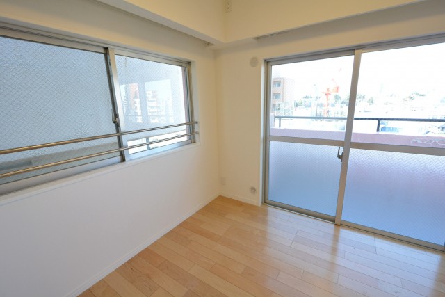 セントヒルズ白山　洋室1