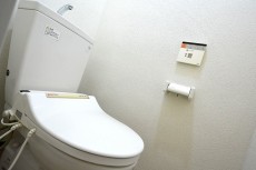 秀和幡ヶ谷レジデンス　トイレ