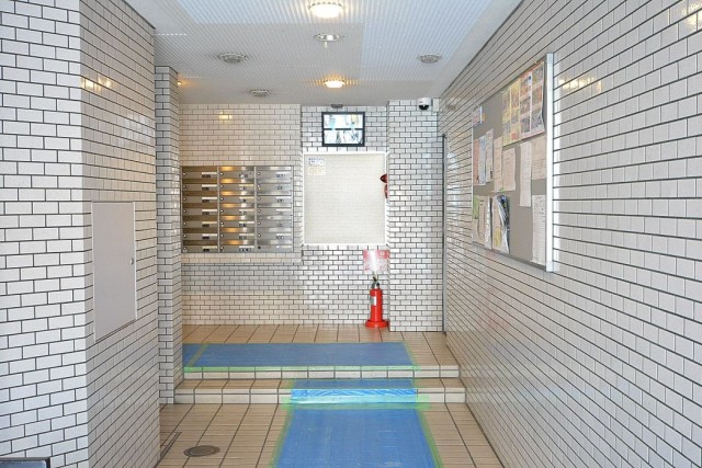 ヴェラハイツ浜町　エントランス