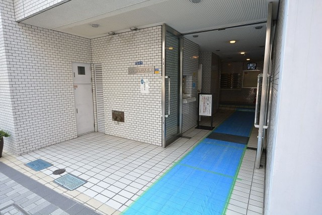 ヴェラハイツ浜町　エントランス