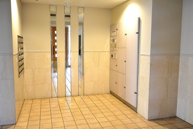 クリオ砧公園1番館　エントランス