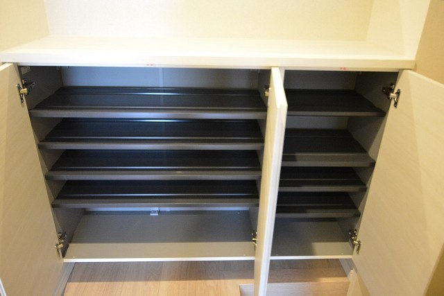 日本橋浜町公園グランドハイツ　下足入