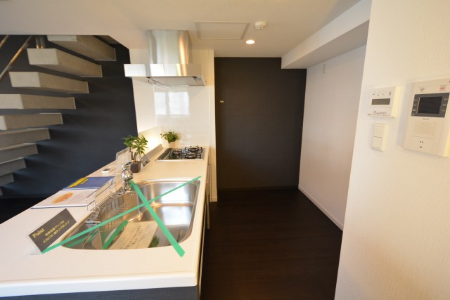 プレミアムキューブ三田　キッチン