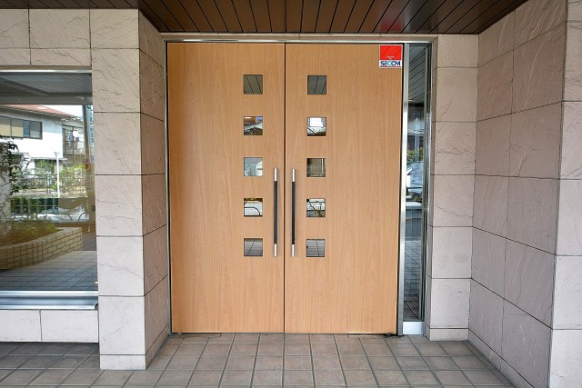 クリオ砧公園1番館　エントランス