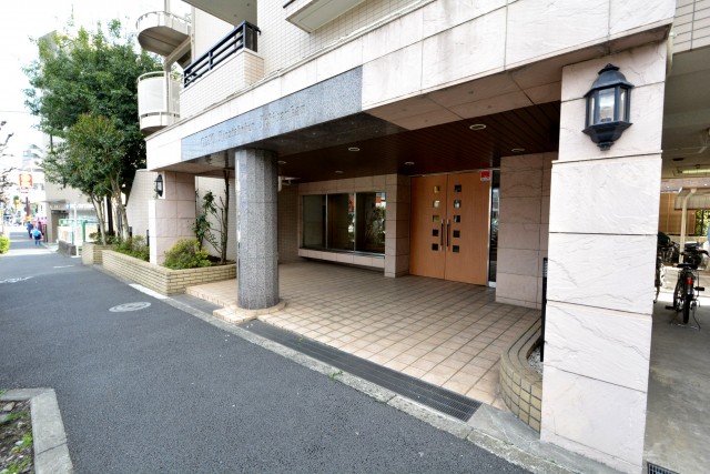 クリオ砧公園1番館　　エントランス