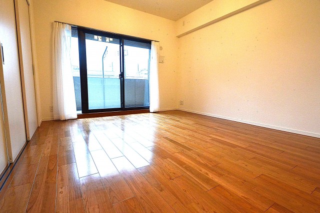 クレストフォルム蒲田　リビングダイニング