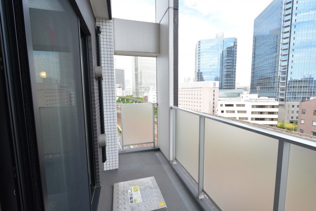 プレミアムキューブ三田　バルコニー