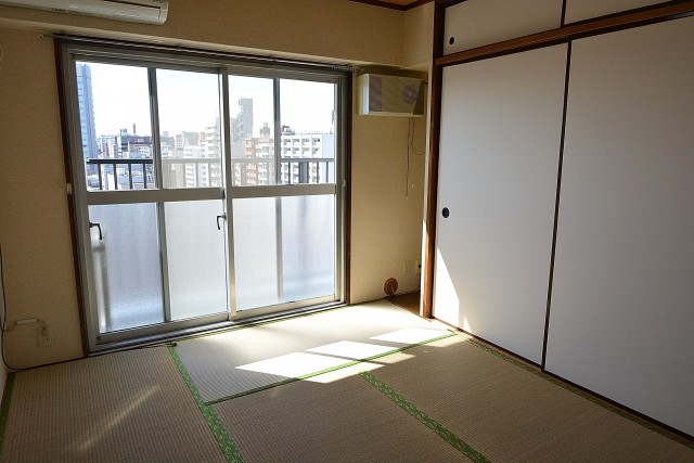 秀和幡ヶ谷レジデンス　和室