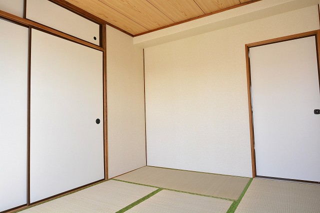 秀和幡ヶ谷レジデンス　和室