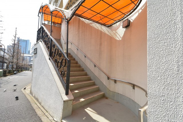 目黒グレースマンション　ステップ